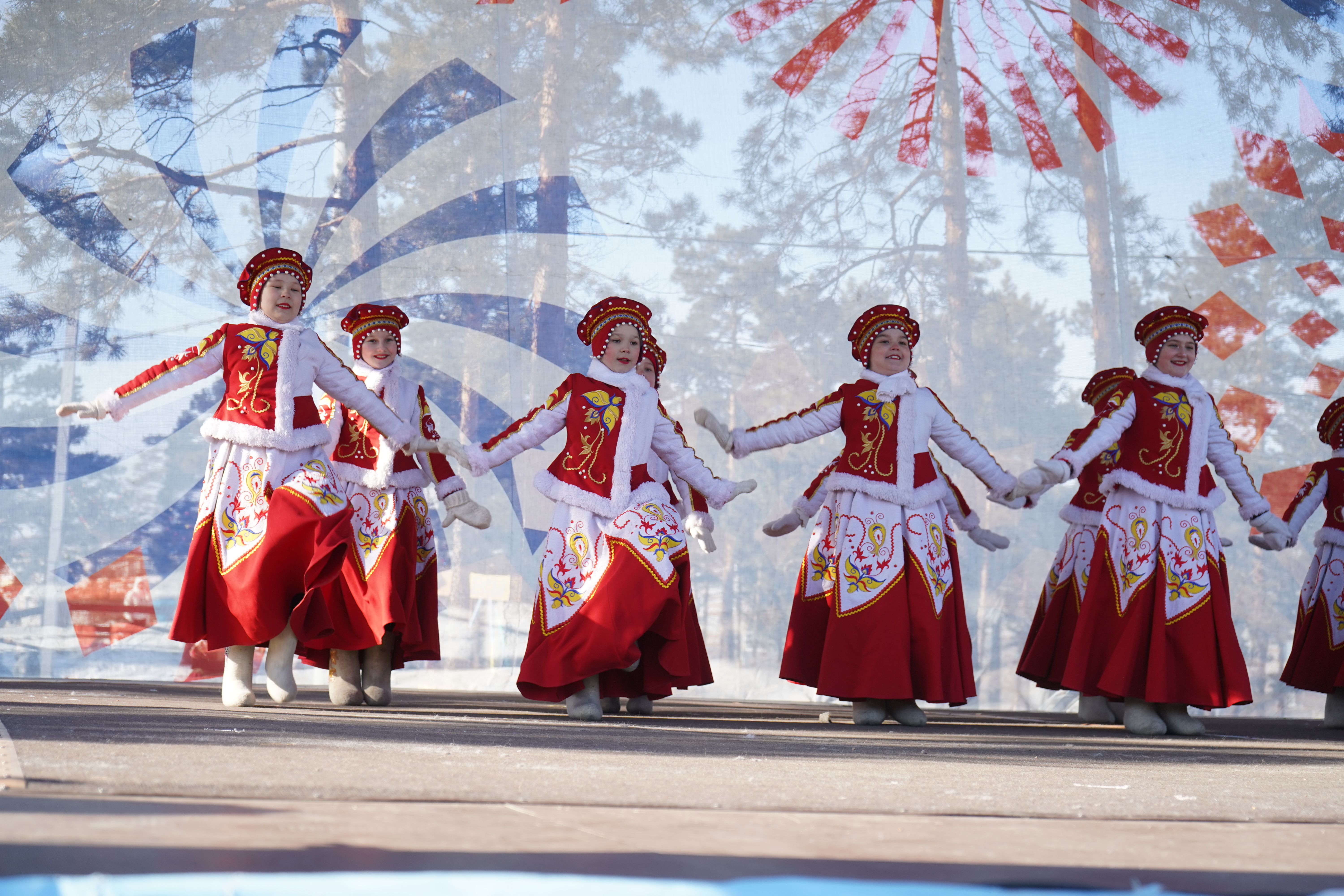 Широкая Масленица в парке 