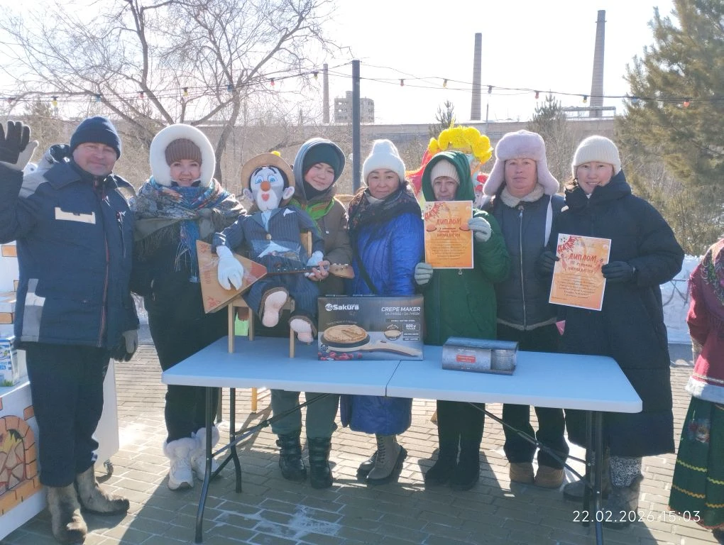 Солнечная Масленица в парке 